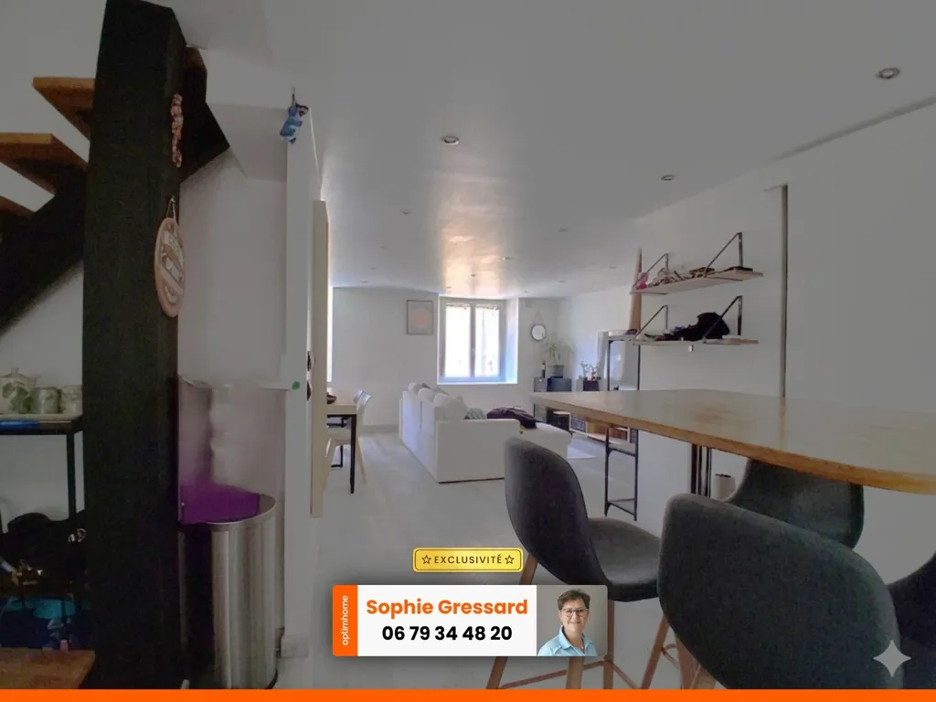 Sala da pranzo - Renovated Duplex with Central Location in Saint-Didier-en-Velay