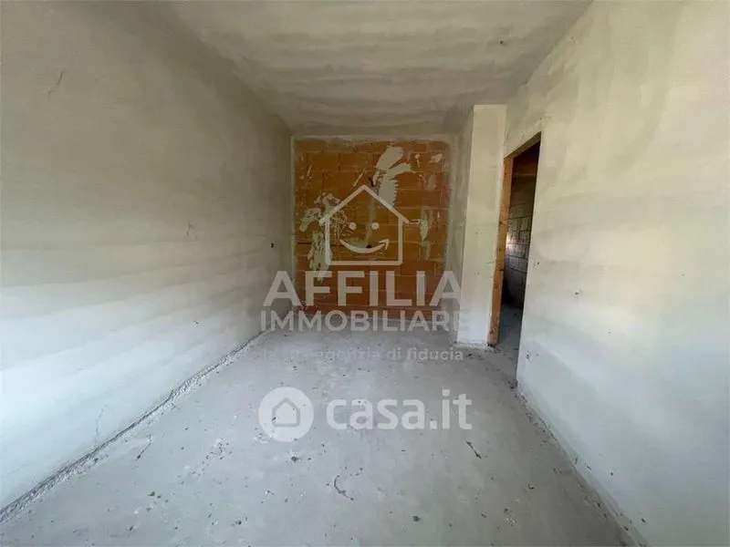 Pièces - Apartment with Private Courtyard in Castelplanio