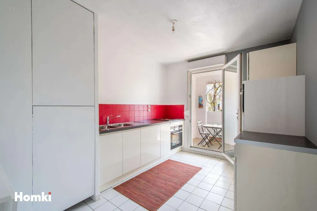 Köök - Renovated T3 with Balcony in Montpellier
