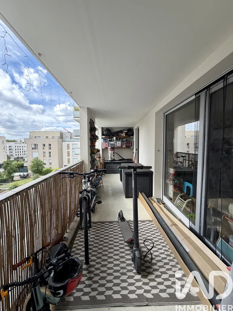 Balcon - Appartement avec balcon et ascenseur à Créteil