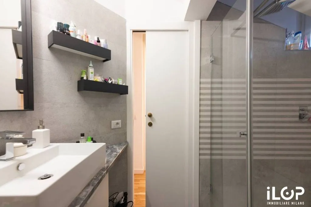 Vannitoad - Luxury Flat with Double Exposure in Milan