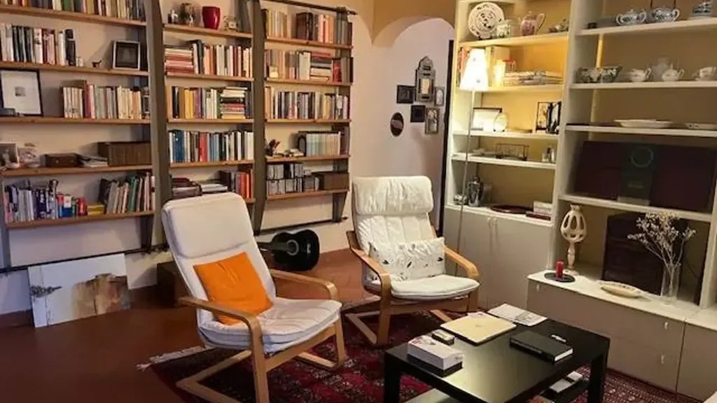 Studio - Bright Apartment with Panoramic View in Florence
