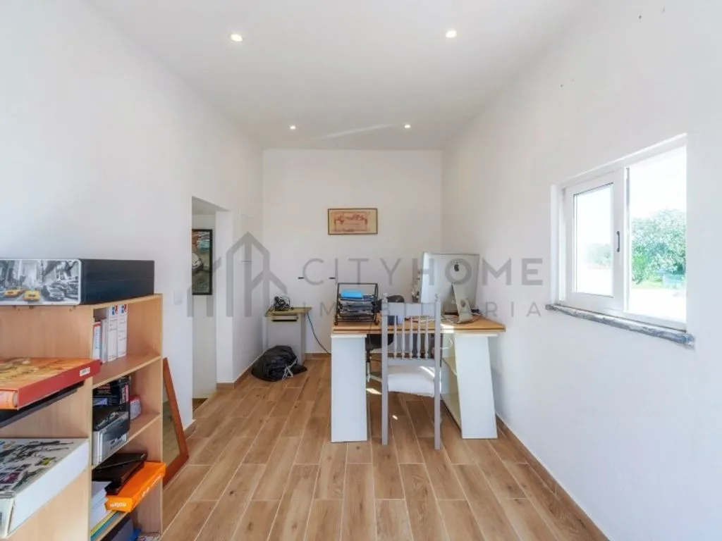 Bureau - Luxury House with Pool in Gorjoes, Faro