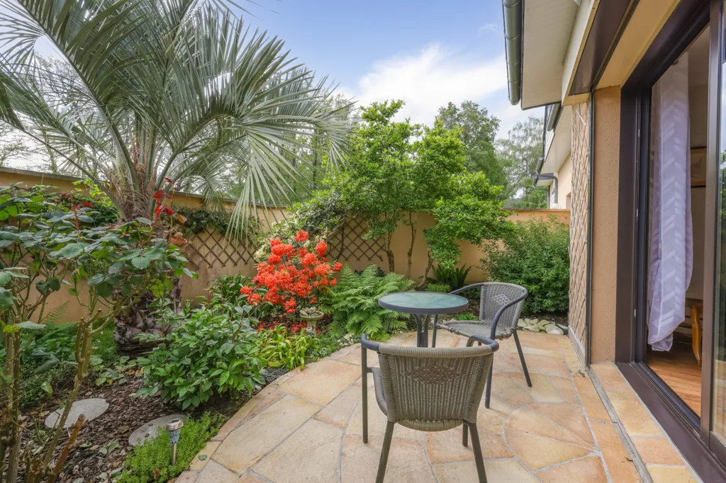 Terrazza - Family House with Pool in Goven