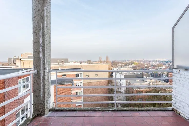 Balcony - Apartment with Canal View in Antwerp