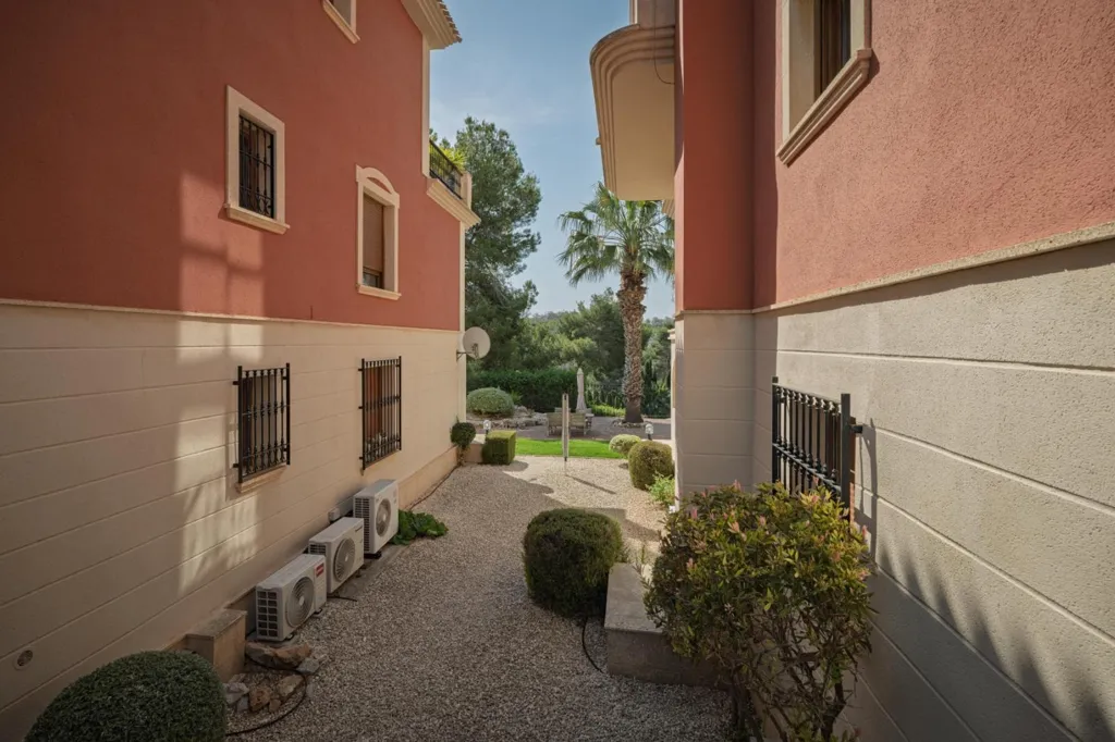 Giardino - Apartment with Golf Course Views in Orihuela Costa
