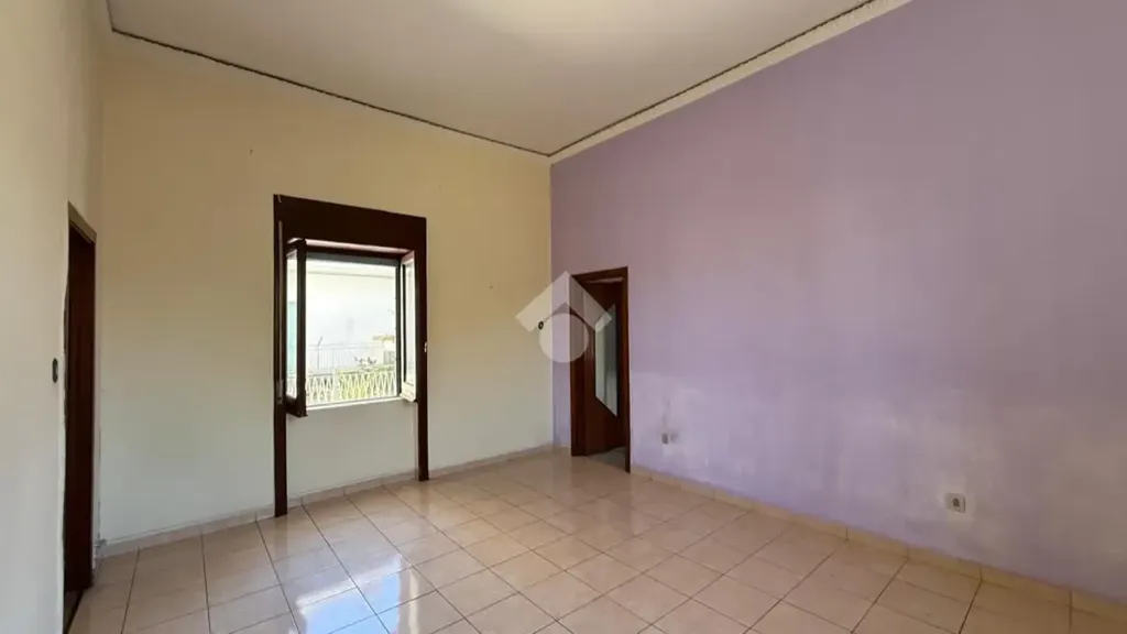 Toad - Three-Bedroom Flat with Terrace in Melito di Napoli