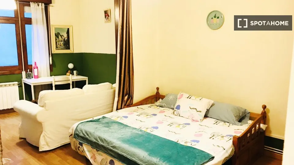 Magamistoad - Furnished Studio in Santiago de Vigo