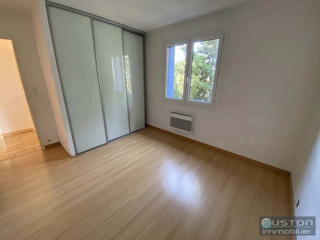 Toad - Villa Top Floor with Terrace in Lamalgue