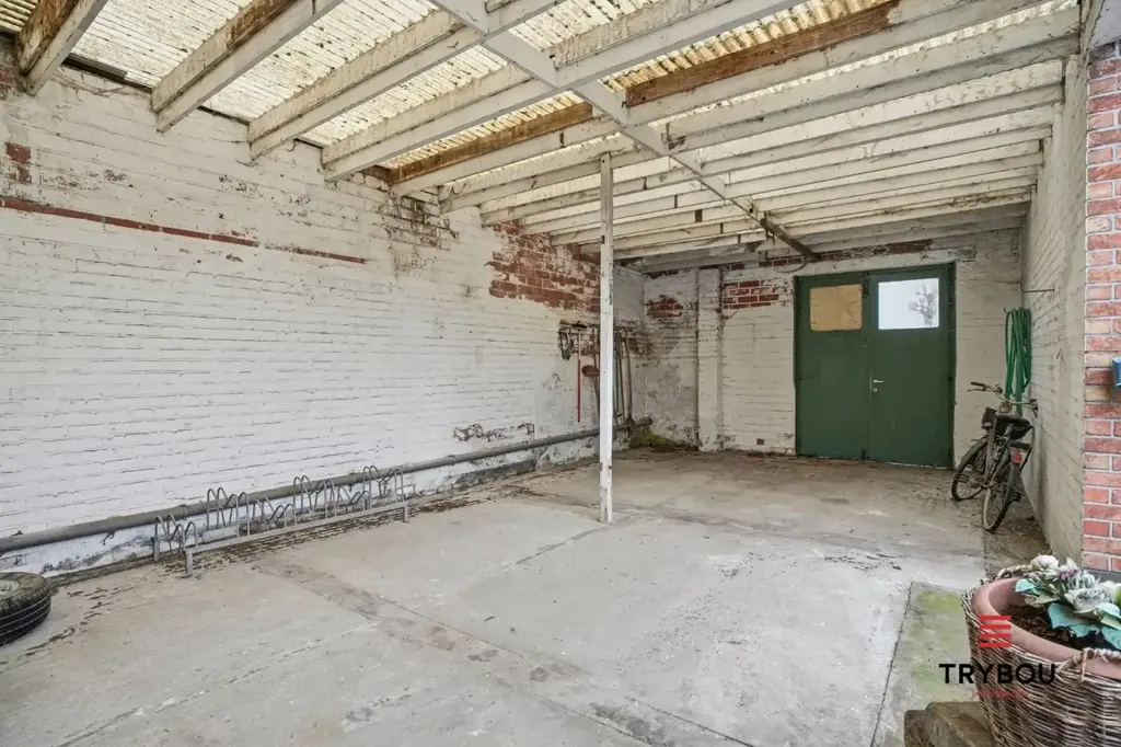 garage