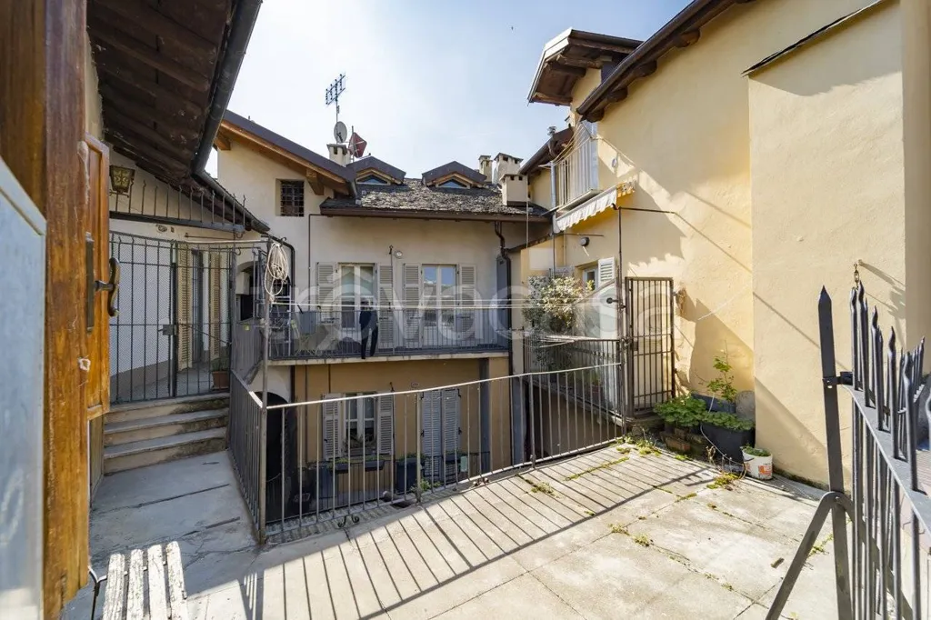 Aed - Attico with Terrace in Cuneo