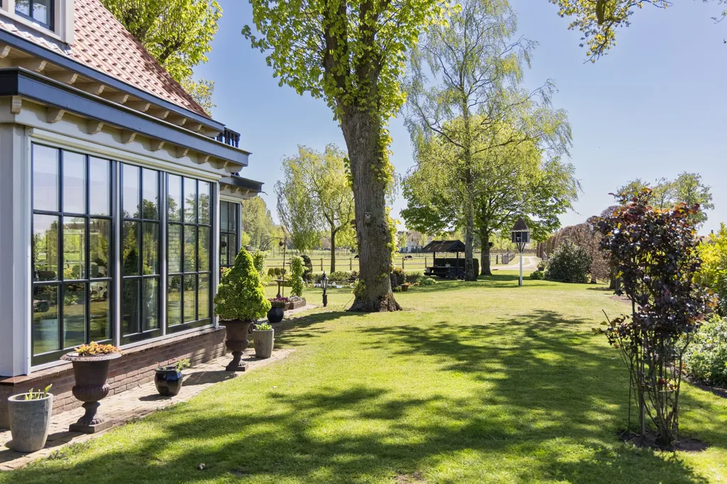 Jardin - Classical Villa with Private Garden in Schalkhaar
