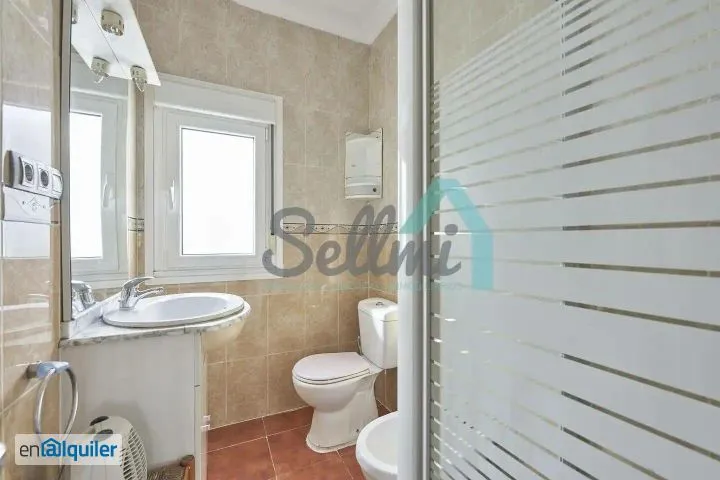 Salles de bain - Furnished Flat with Patio View in Oviedo