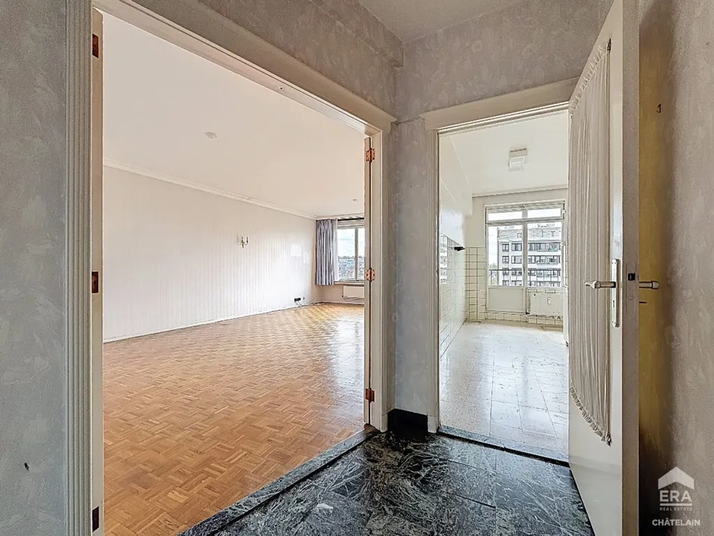 Esik - 3-Bedroom Apartment with Terrace in Brussels
