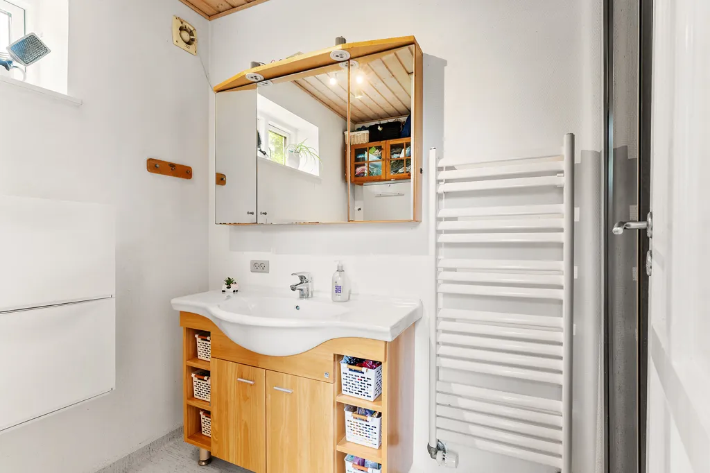 Salles de bain - Modernised Villa with Garden in Ulstrup