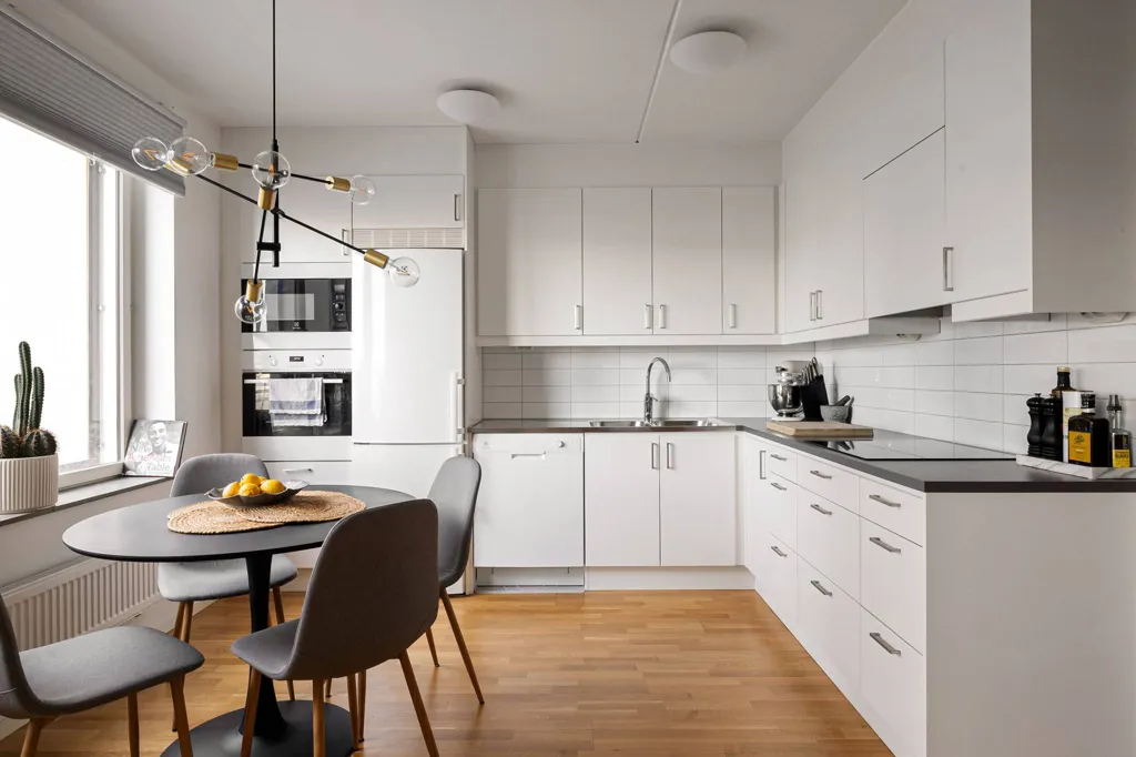 Cuisine - Apartment with Balcony in Arenastaden