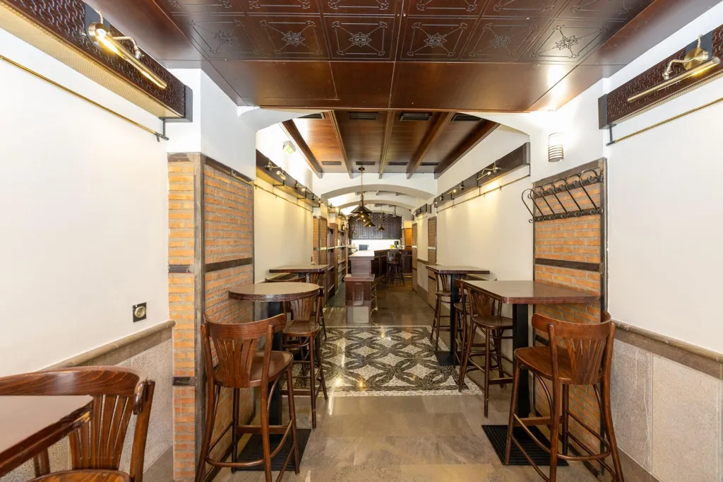 Rooms - Rehabilitated Building with Terraces in Granada Centre