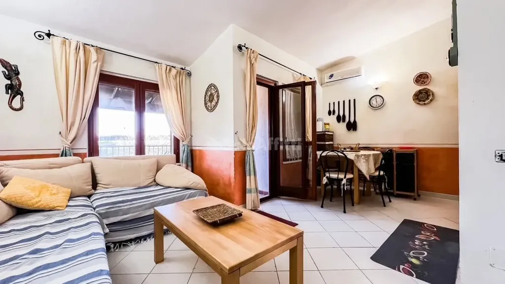 Séjour - Trilocale with Terrace in Murta Maria