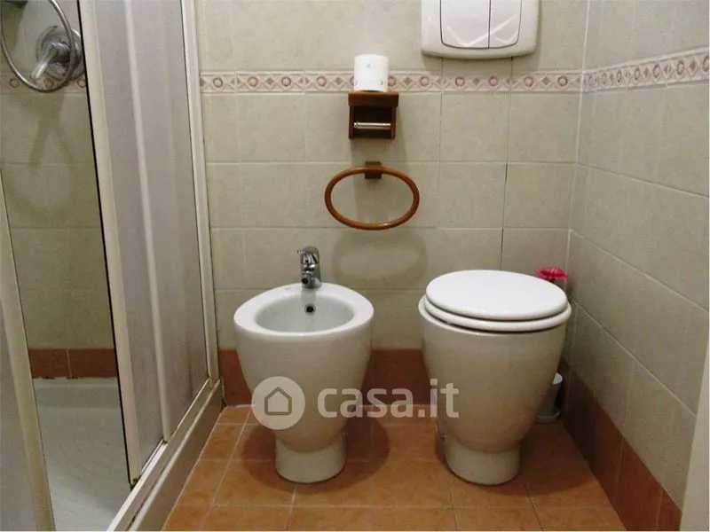 Salles de bain - Fully Furnished Flat with Balcony in Milan