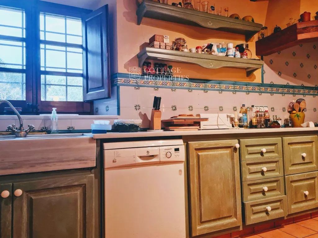 Cucina - Rustic Estate with Masia in Llagostera