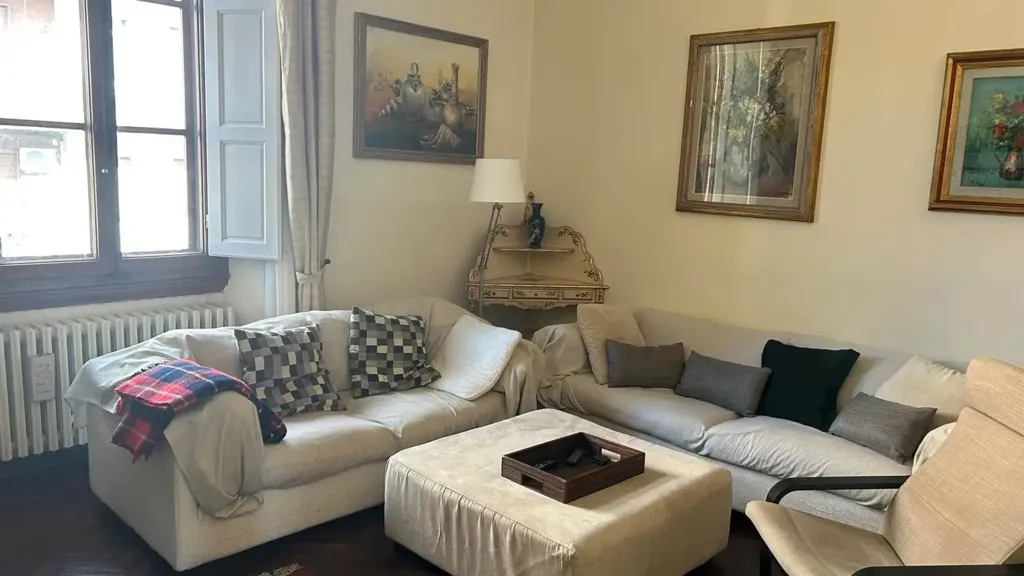 Séjour - 7-Room Apartment with Balcony in Florence