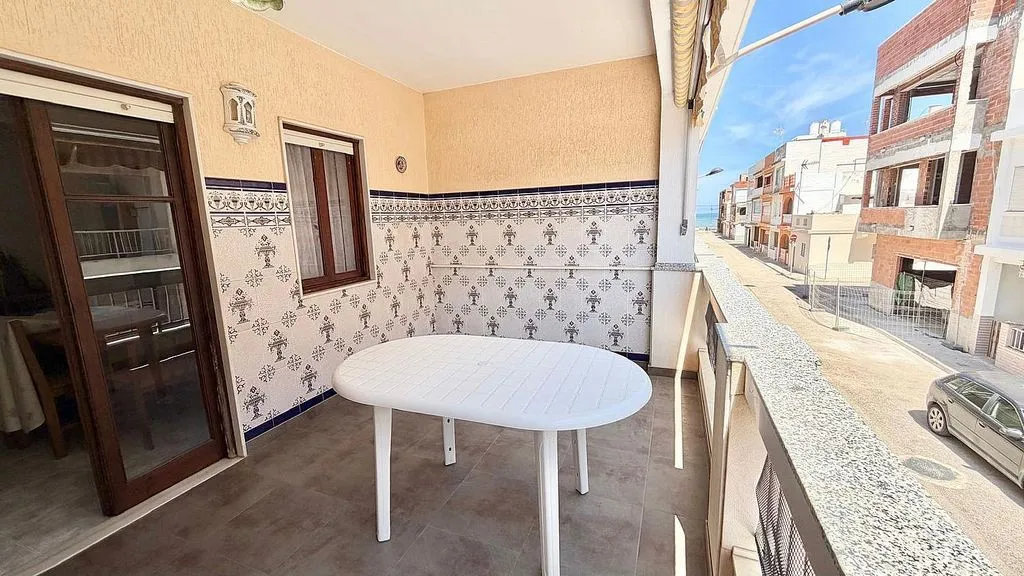 Rõdu - Apartment with Sea View and Terrace in El Perelló