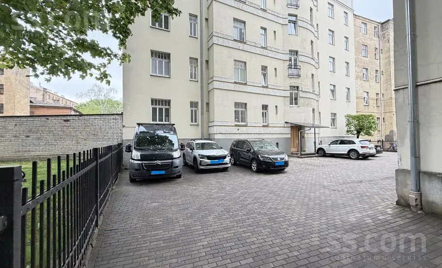 Giardino - 2-Bedroom Flat with Garden in Riga Centre
