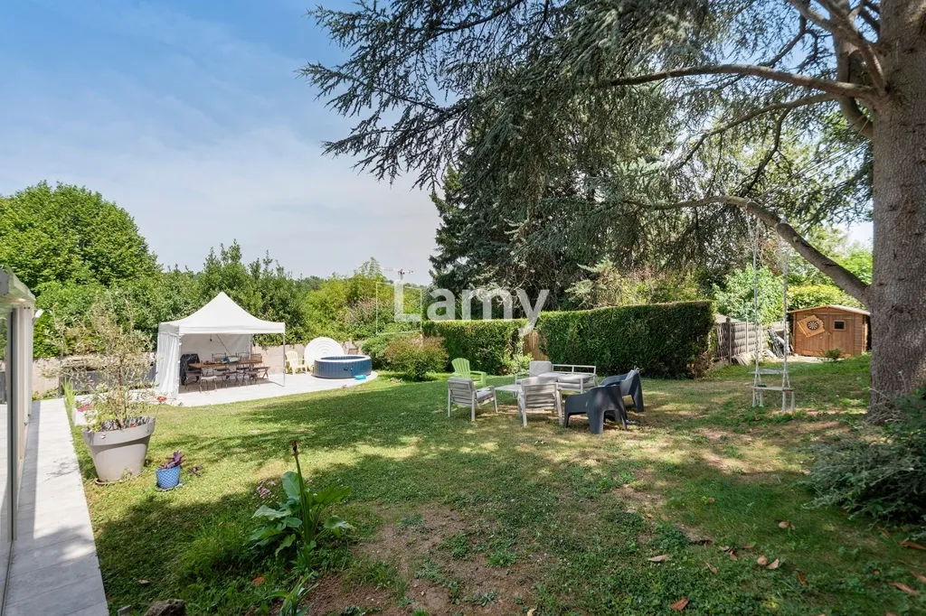 Giardino - Restored Mansart Villa with Garden in RER C Zone