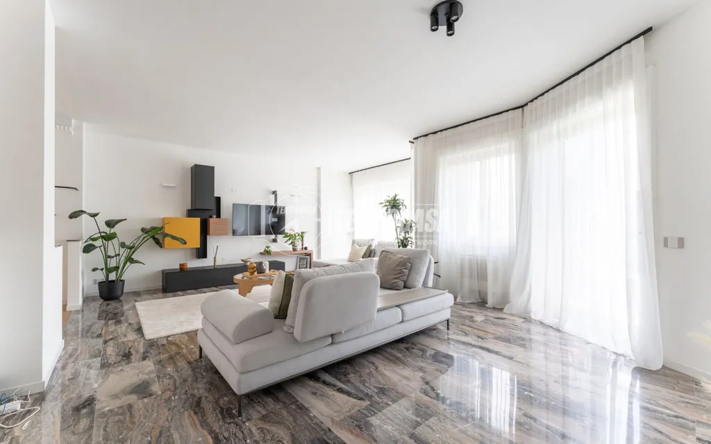 Séjour - Rustic-Style Apartment with Balcony in Milan