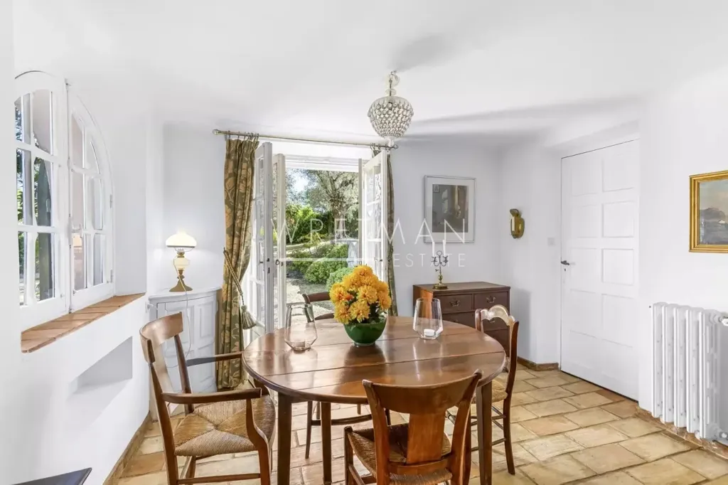 dining_room