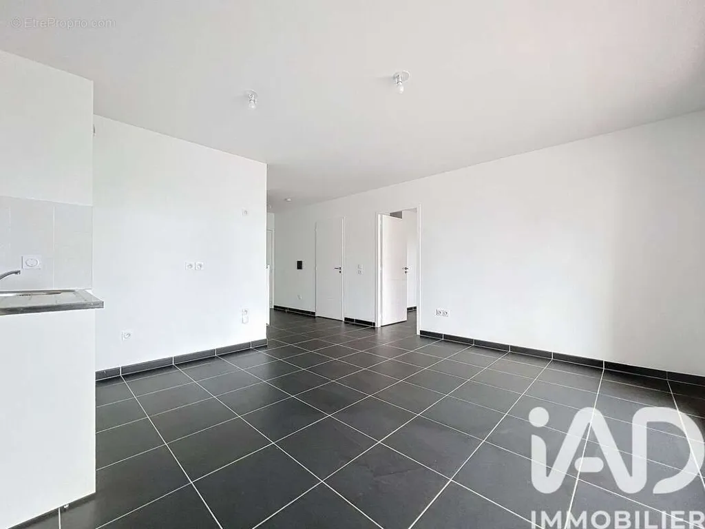 Köök - Modern Flat with Balcony in Rueil-Malmaison