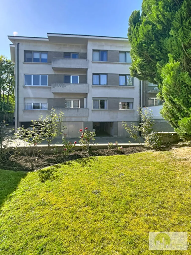 Renovated Apartment with Garden in Dilbeek