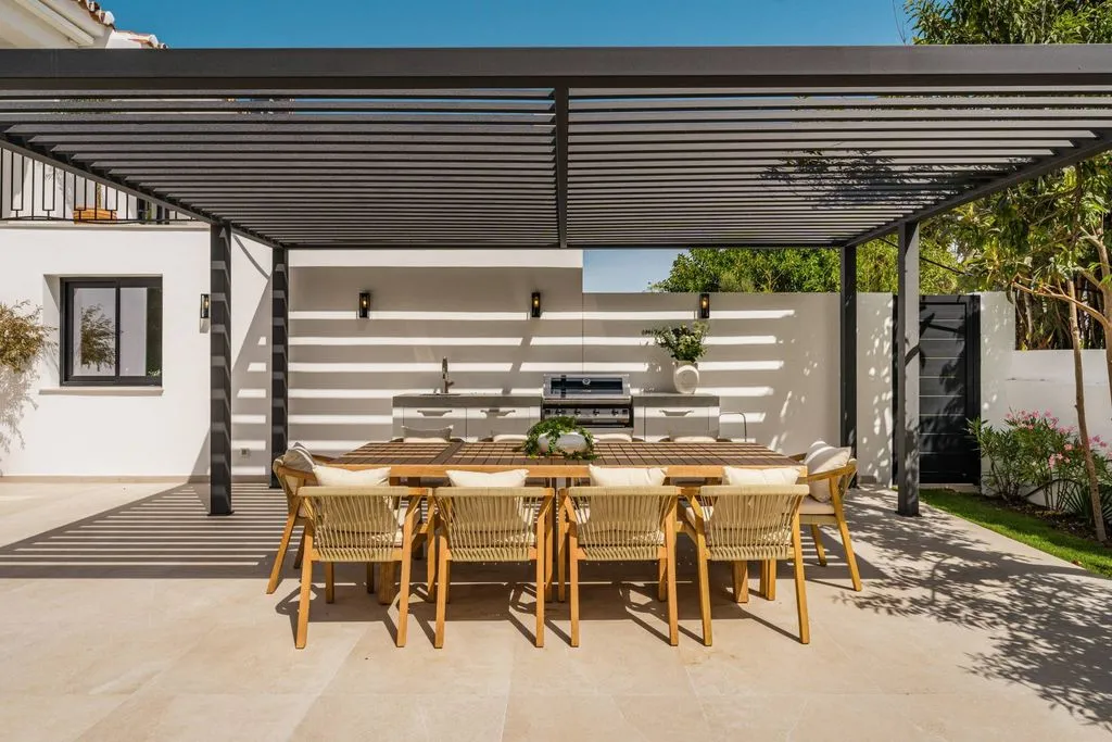 Terrasse - Contemporary Villa with Sea Views in Marbella