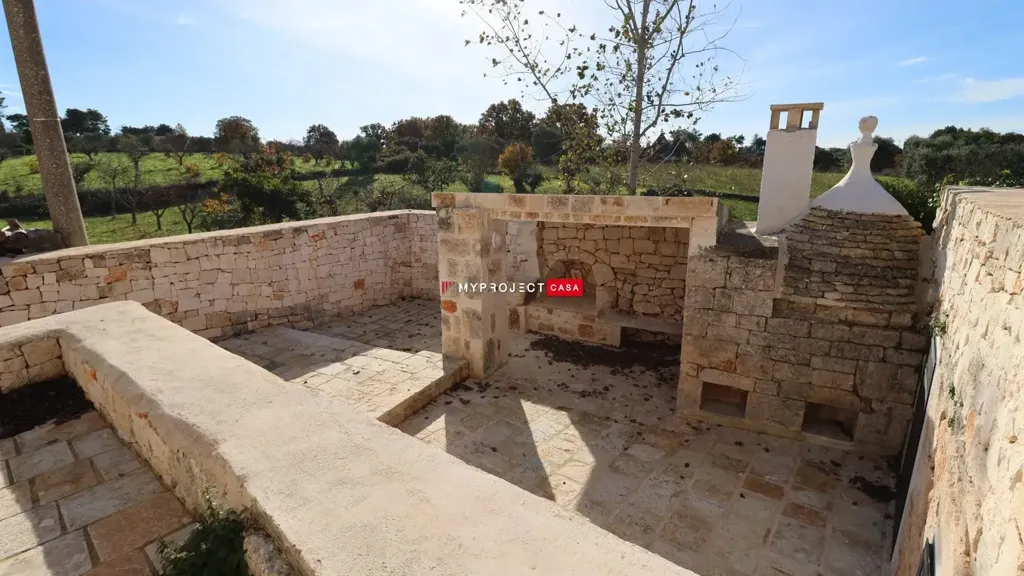 Garden - Restored Trullo with Garden in Cisternino