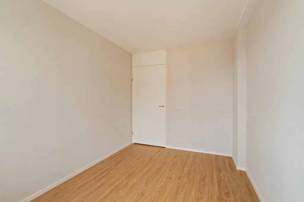 other_room