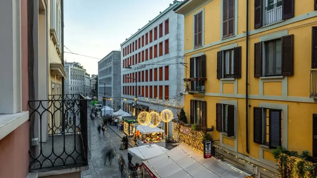 Rõdu - 3-Bedroom Apartment with Hammam in Milan