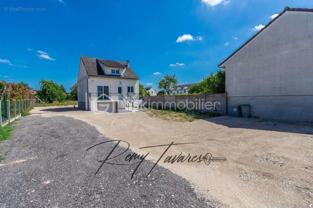 Extérieur - Maison rénovée avec jardin et sous-sol total à Nemours