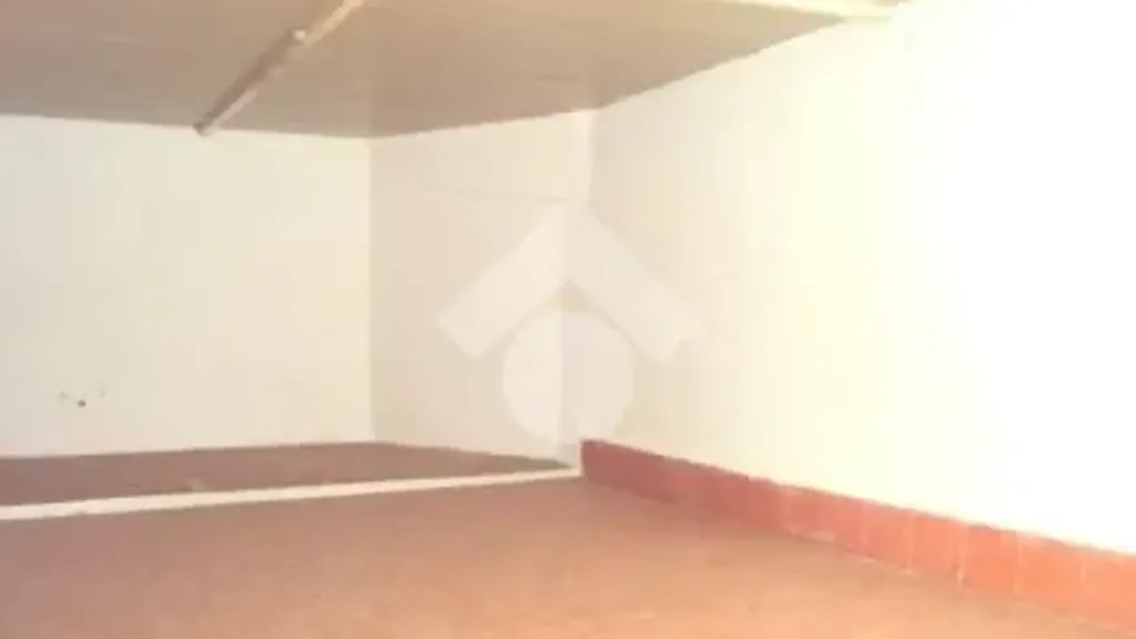 Garage - 3-Room Apartment with Covered Terrace in Palermo