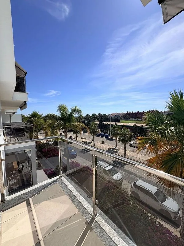 Rõdu - Apartment with Pool and Terrace in Playa Granada
