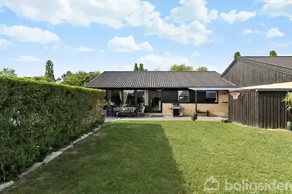 Jardin - Terraced House with Garden in Glostrup