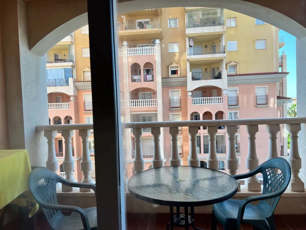 Balcone - Apartment with Pool in Torrevieja
