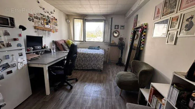 Chambres - Studio Proche Gare d'Orsay avec Parking