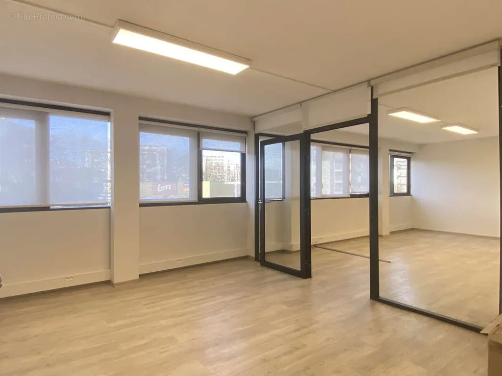 Kabinet - Modern Office Space near Perpignan Centre