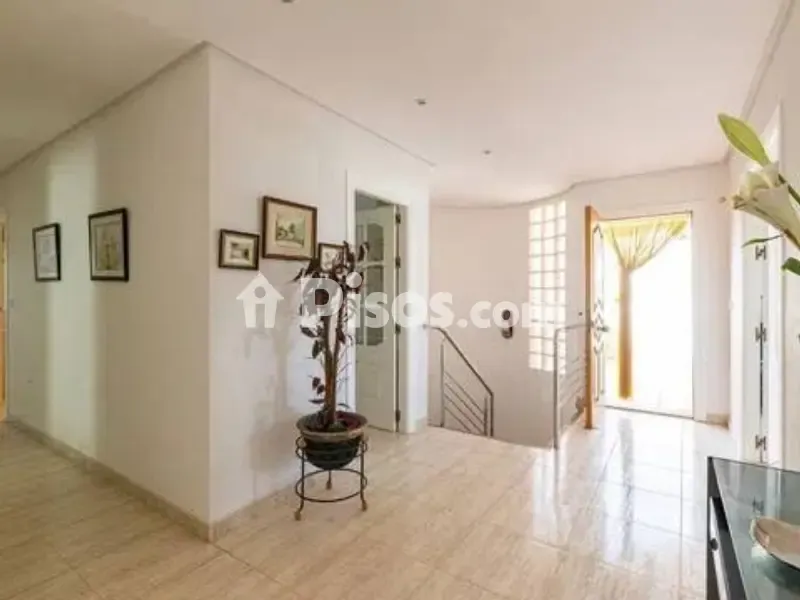 Esik - Chalet with Seafront Access in La Manga