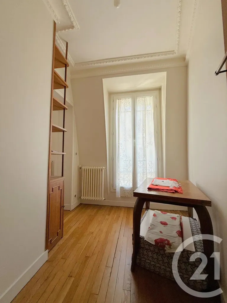 Chambres - Appartement Haussmannien avec Balcon à Paris 16ème