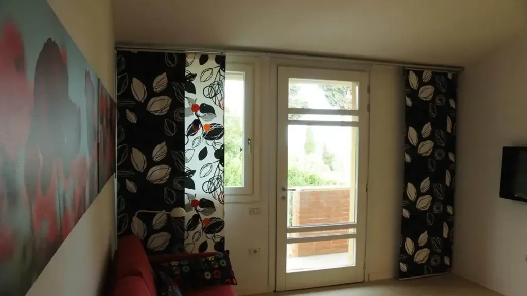 Chambres - Twin-Storey Apartment with Balcony in Gambassi Terme