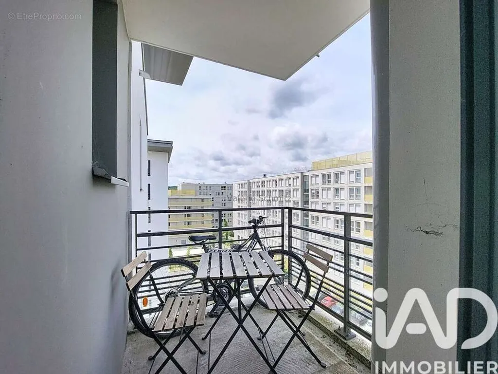 Rõdu - Studio with Balcony and Parking in Toulouse