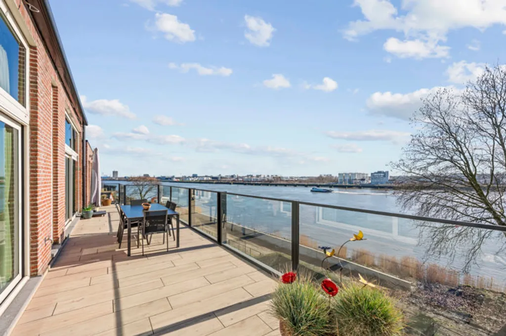 Terrass - Penthouse with River View near Antwerp