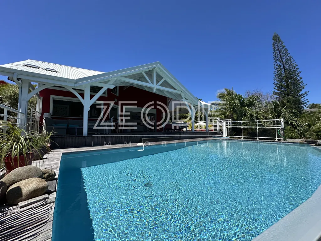 Piscine - Villa d'Architecte avec Piscine à Saint-François