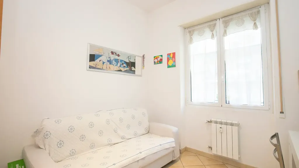 Chambres - Apartment with Private Parking in Genoa